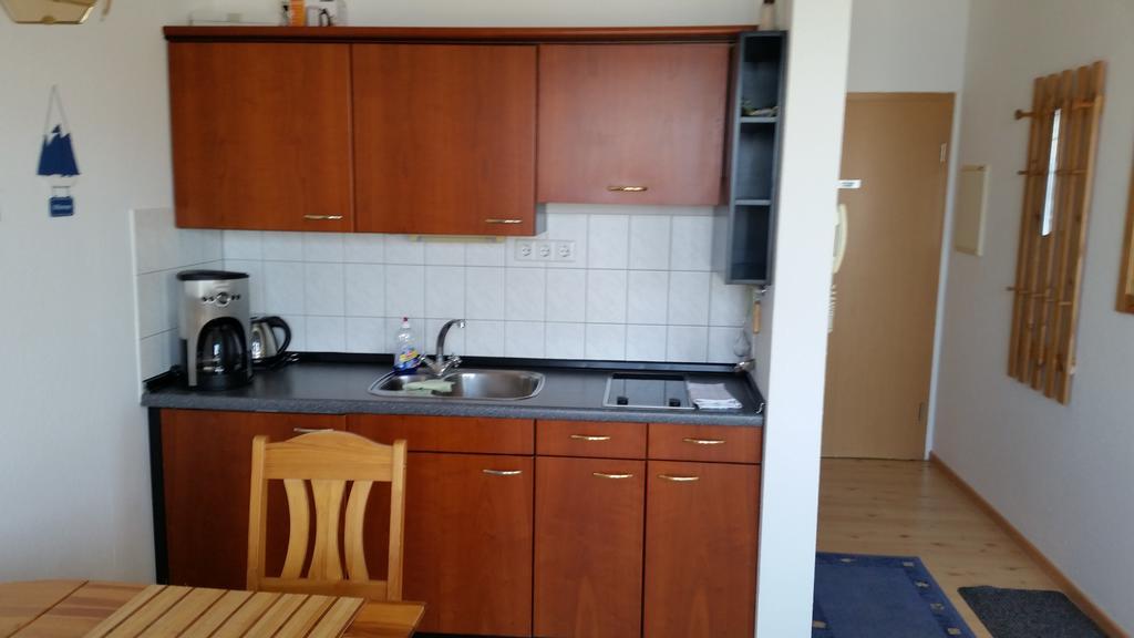 Haus Seeblick Insel Ruegen Lietzow Luaran gambar