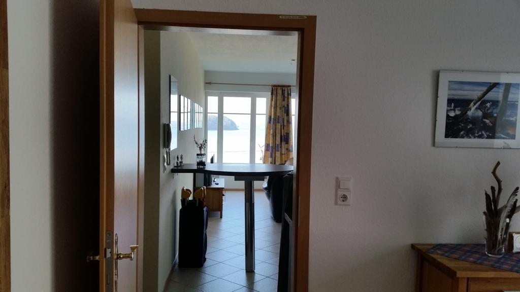 Haus Seeblick Insel Ruegen Lietzow Luaran gambar