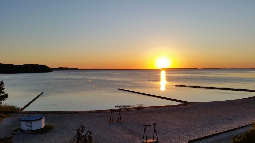 Haus Seeblick Insel Ruegen Lietzow Luaran gambar